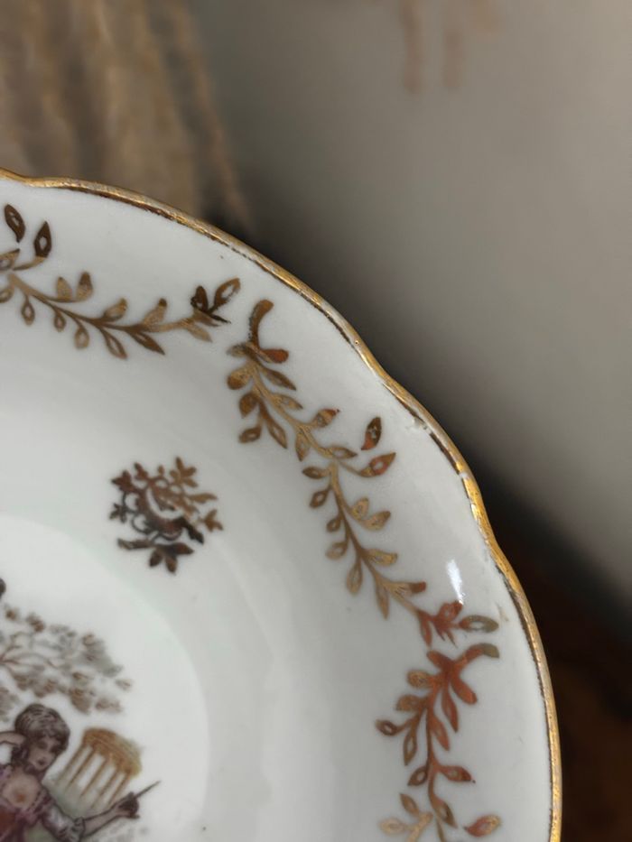 Coupelle en porcelaine scène romantique GSL FRANCE - photo numéro 3