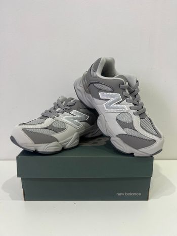 Chaussure New Balance 9060