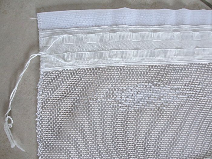 Voilage blanc motif paysage avec étang, cygnes et moulins à vent Décorêve - photo numéro 6