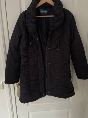 Manteau noir femme avec fermeture et pression