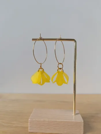 Creoles pétales Sezanelike jaune pendances