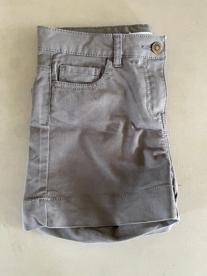 Short La Halle gris taille 34 - photo numéro 13