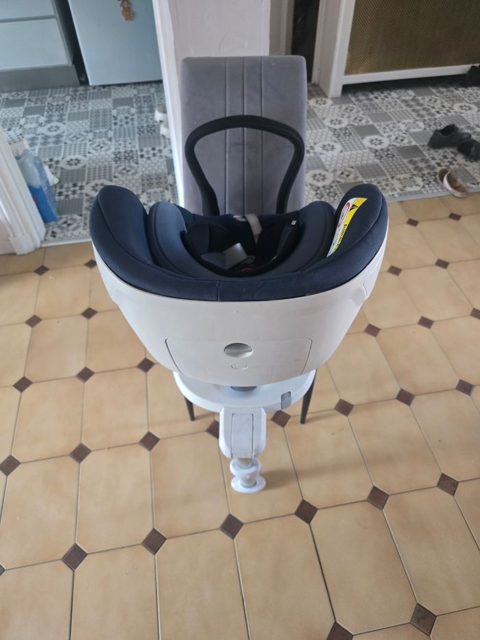 Siège auto isofix rotatif Britax Römer - photo numéro 5