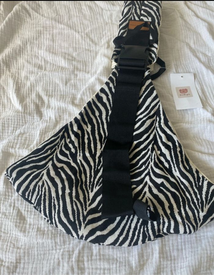 Porte bébé Zèbre - photo numéro 2