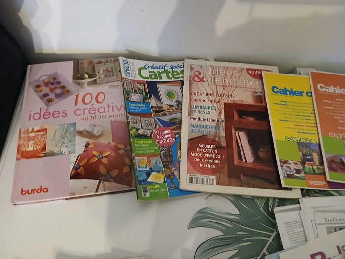 Lot de livres magazines fiches pour loisirs créatifs créations de bijoux ou autre - photo numéro 6