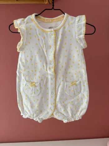 Barboteuse blanche taches jaunes baby club 68