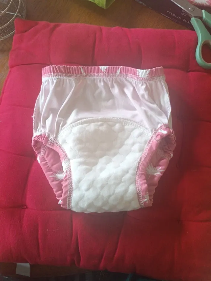 Culotte d'apprentissage rose - photo numéro 3