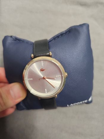 Montre lacoste  femme