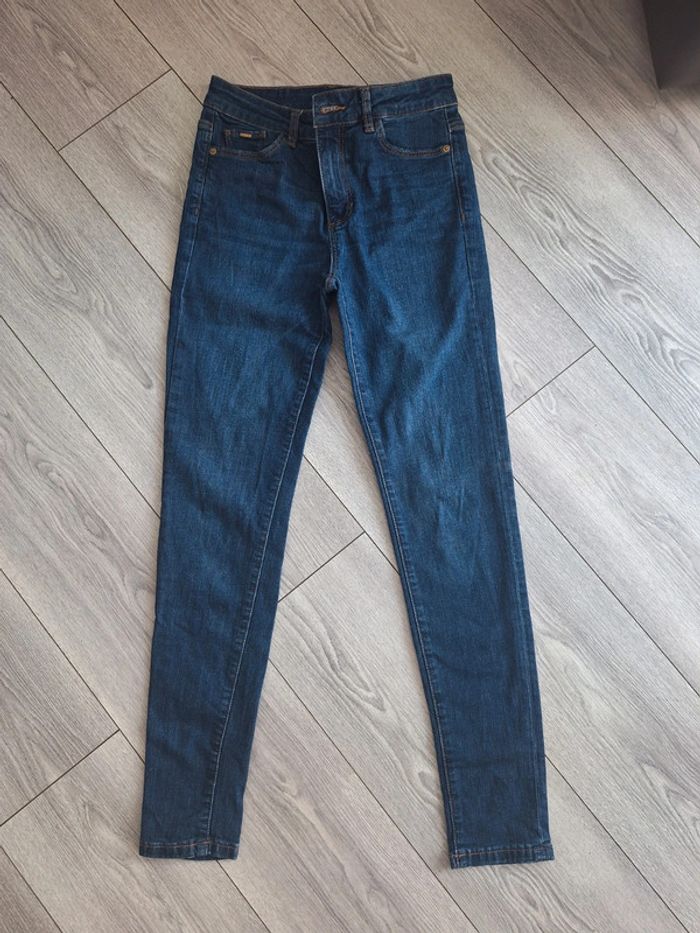Pantalon en jean taille 36/38 C&A