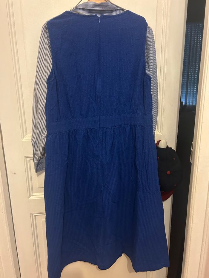 Robe bleu un jour ailleurs - photo numéro 2