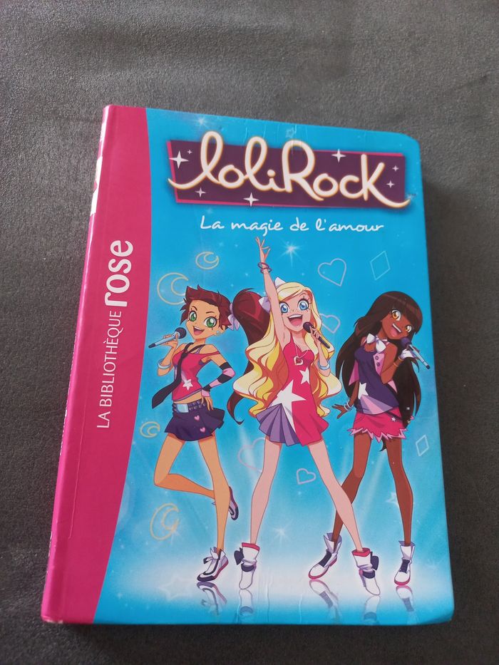 Livre roman bibliotheque rose lolirock tome 2