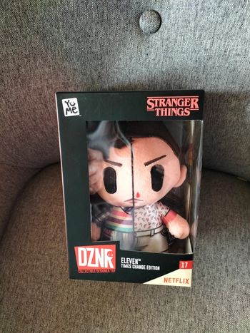 DZNR stranger things