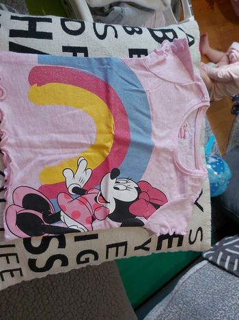 Tshirt taille 6/9mois 74cm disney minnie Primark