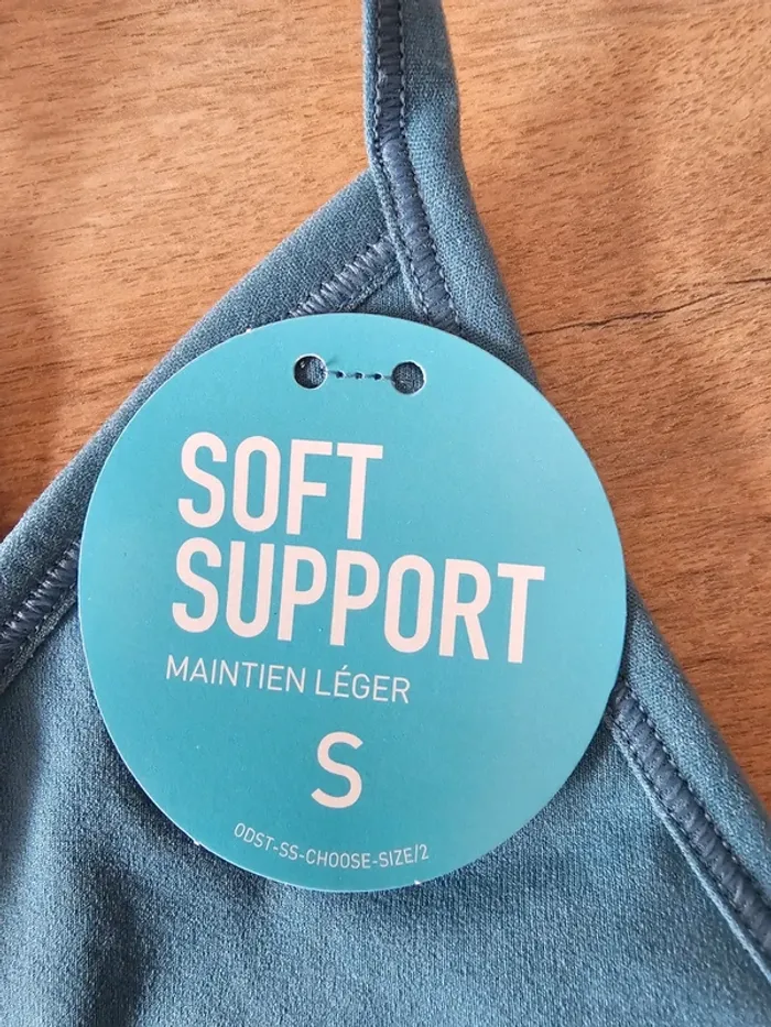 Brassière de sport femme taille S neuve réversible ODLO Seamless - photo numéro 13