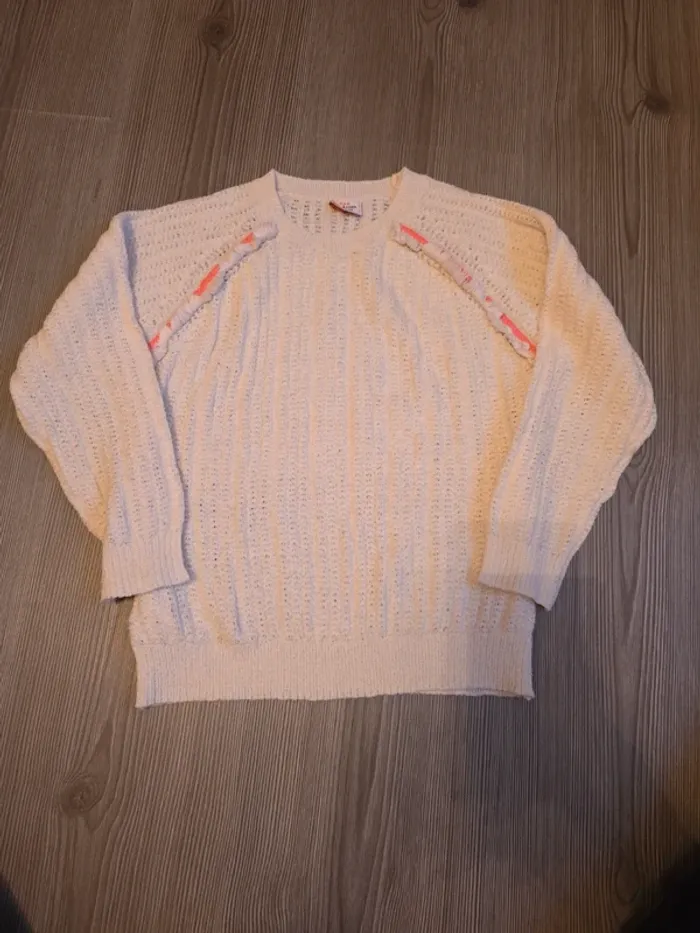 Pull léger