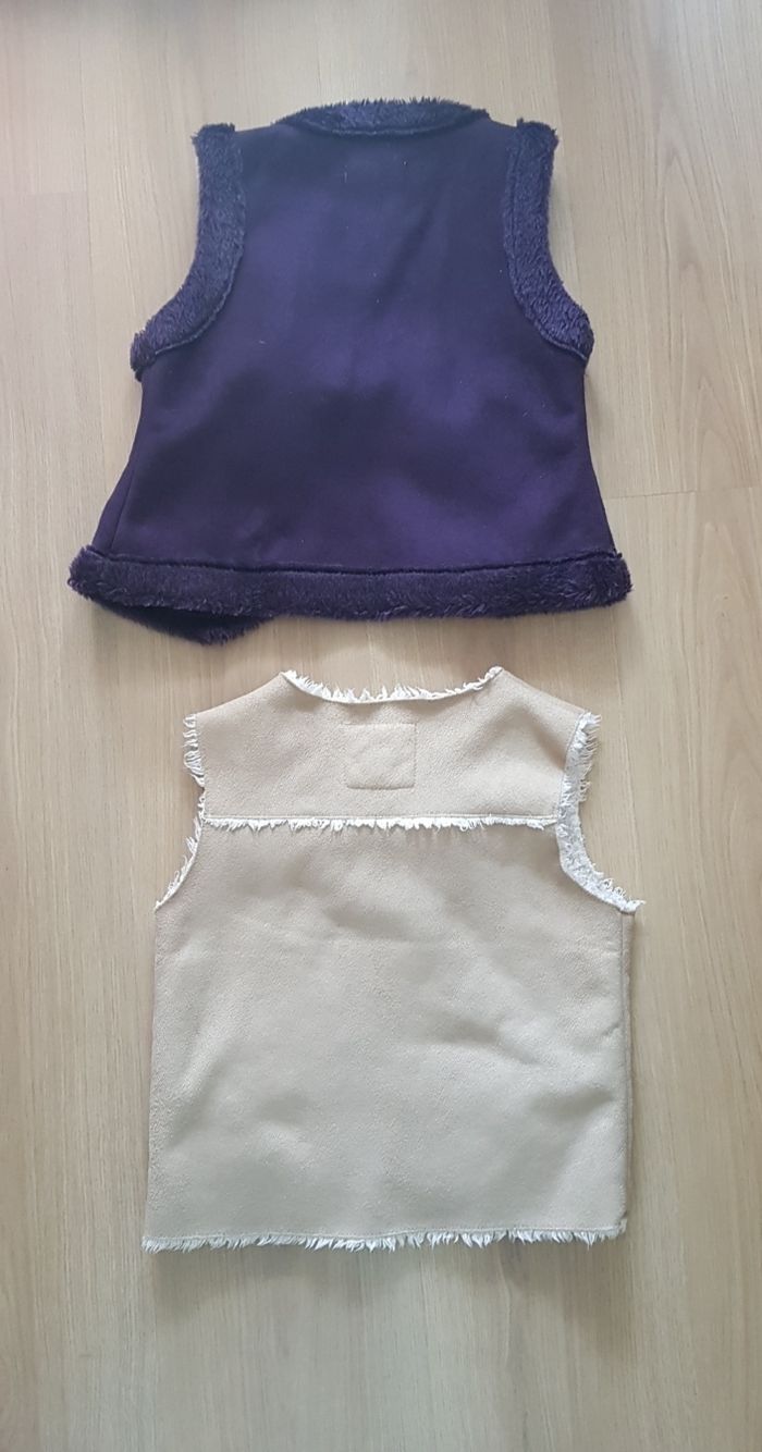 đș LOT 2 gilets sans manche - photo numĂ©ro 3