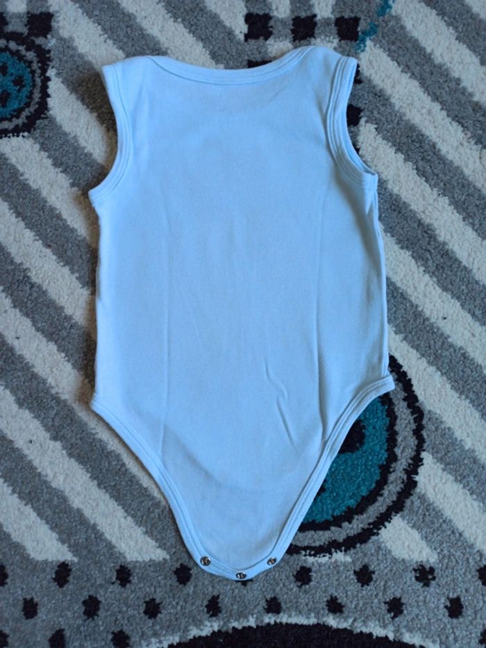Lot de 3 bodies sans manches - Taille 18 mois - photo numéro 9