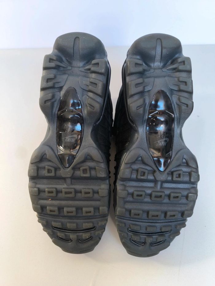 Baskets Nike air max 95 ultra se dark black noir pointure 41 neuves sans boîte - photo numéro 7