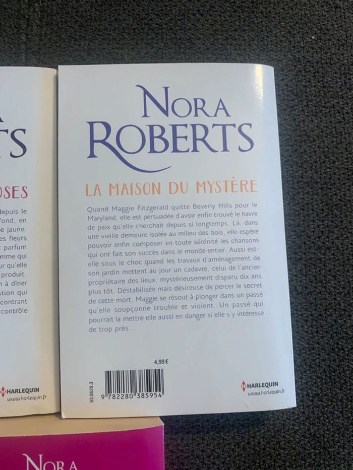Livres Nora Roberts  ( 3,50 e le lot ) - photo numéro 4