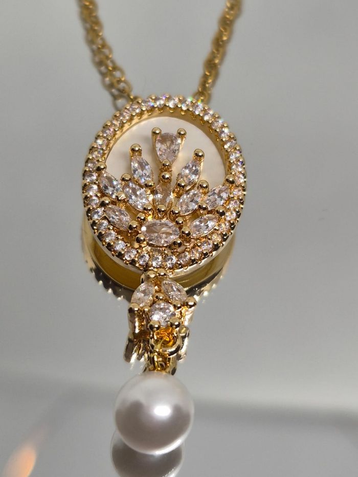 Ensemble de bijoux de luxe vintage