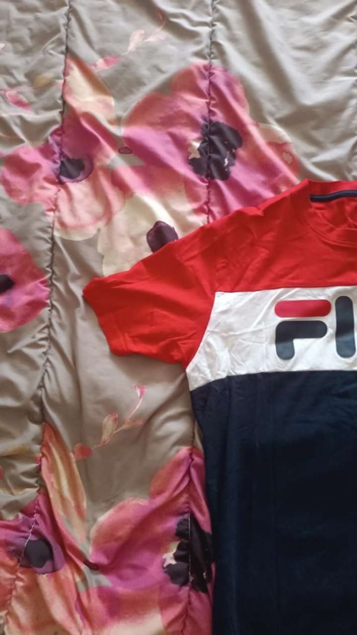 Tee-shirt fila taille XL - photo numéro 8