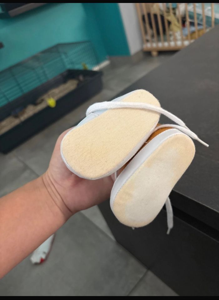 Chaussure bébé - photo numéro 4
