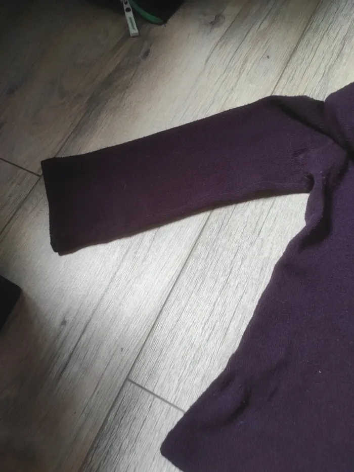Pull court taille 36 38 - photo numéro 3