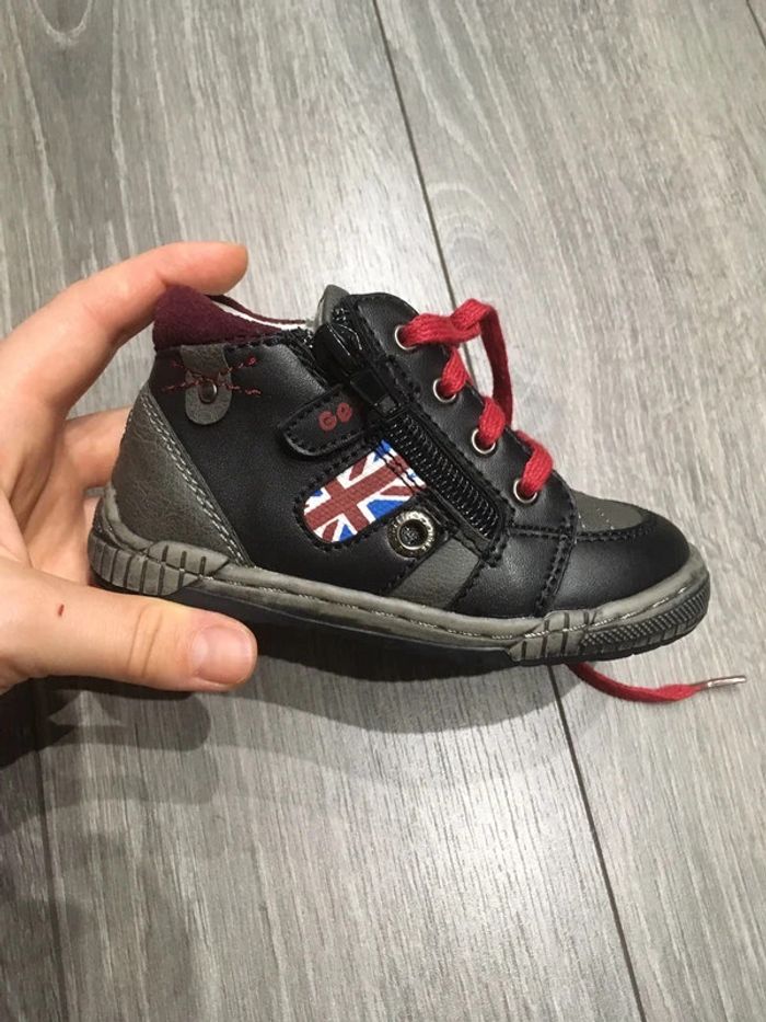 Chaussures NEUVES - photo numéro 5
