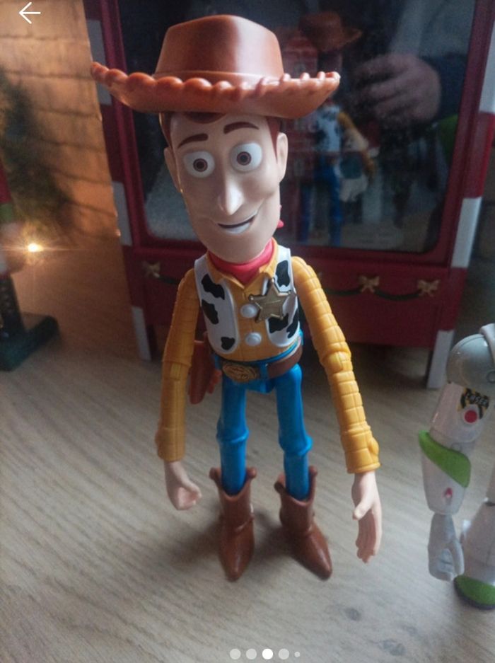 Toy story Woody et buzz 24 et 19 cm parle français - photo numéro 2