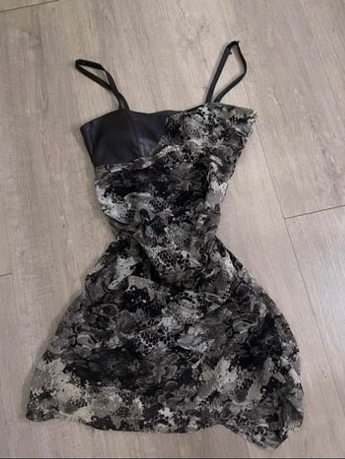 Robe marron - photo numéro 2
