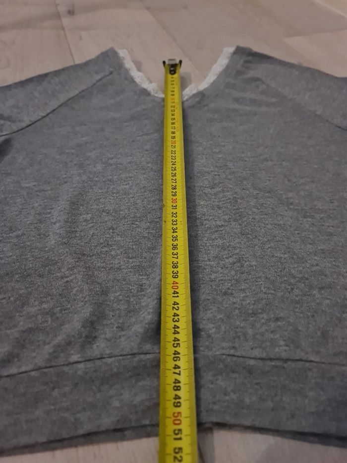 Pull col V Mim taille 40 - photo numéro 10