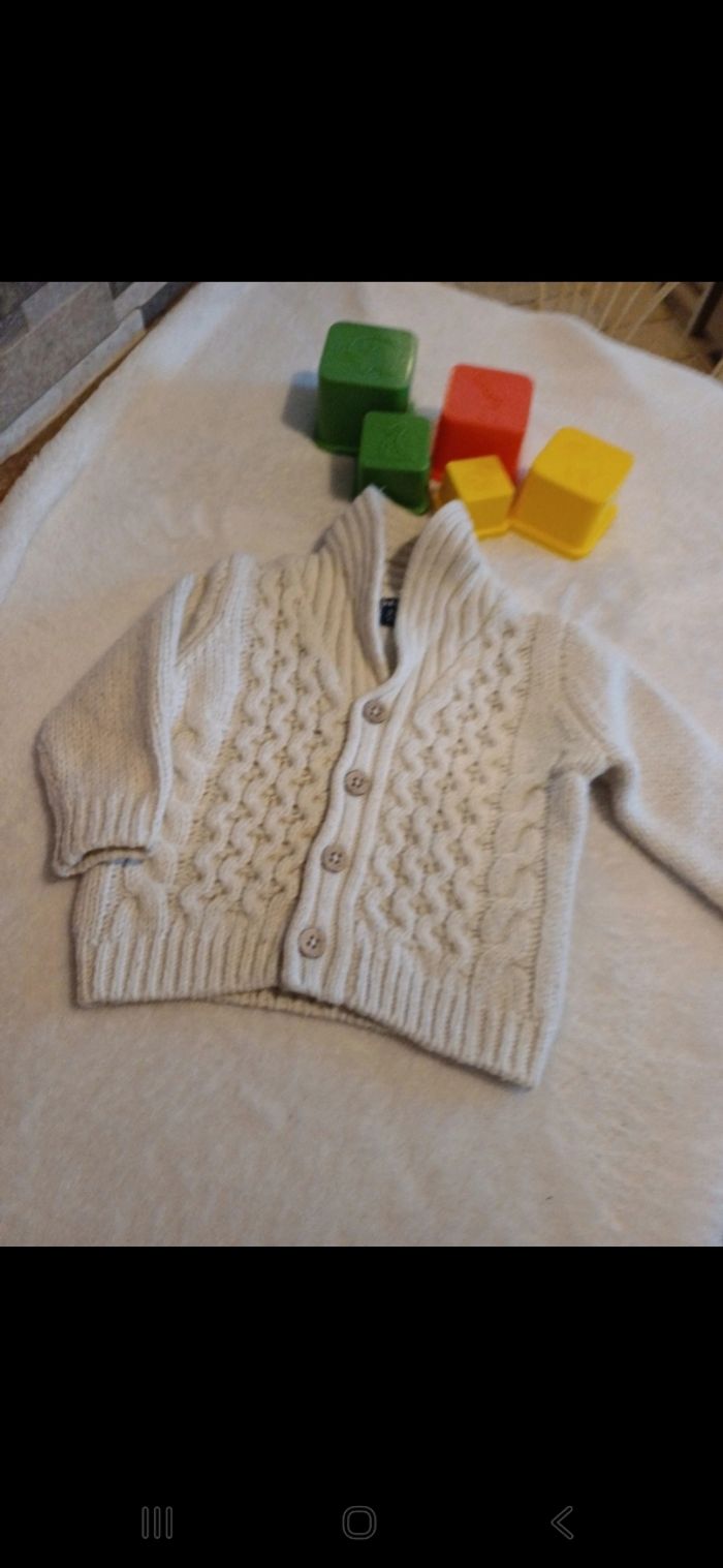 Gilet bébé taille 12 mois