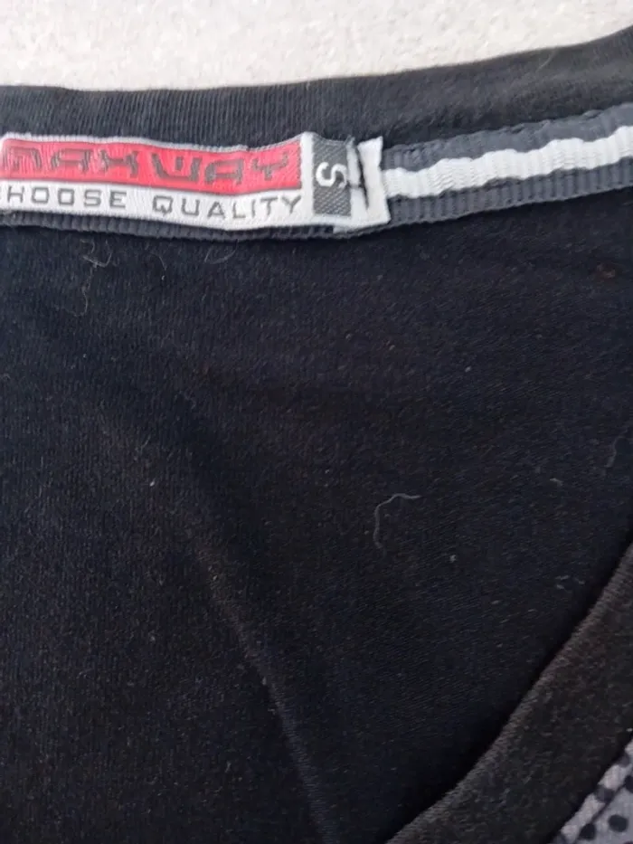 T-shirt maxwax taille S - photo numéro 5