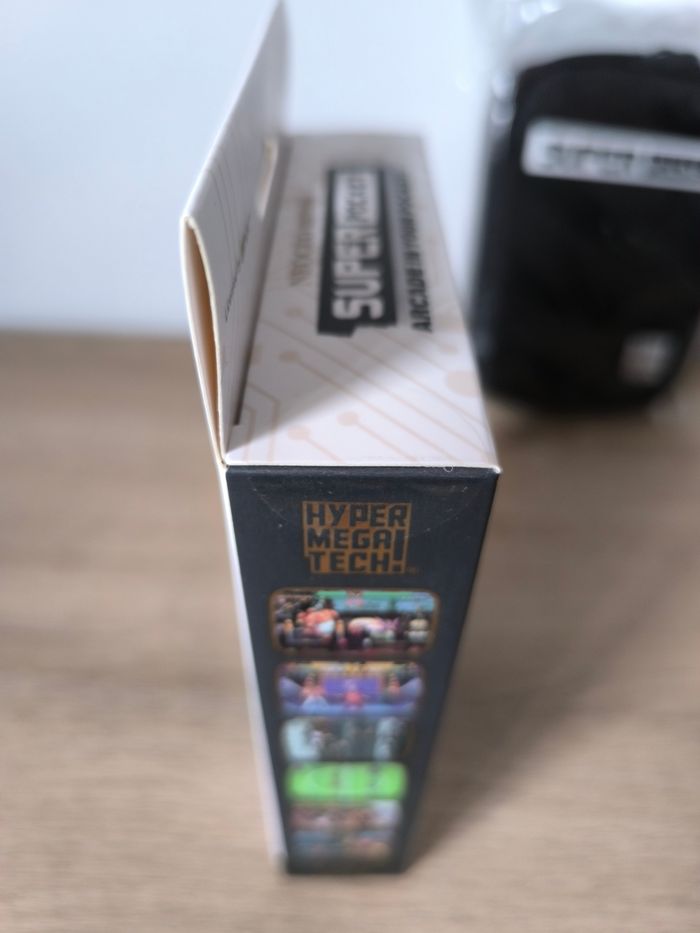Neo Geo Super Pocket + Etui - photo numéro 2