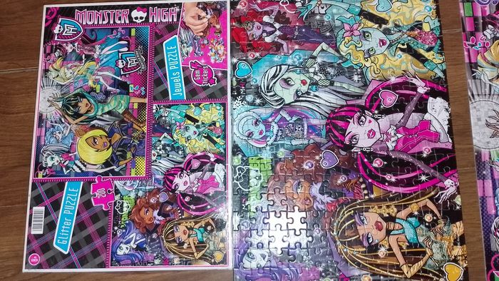 Puzzle Monster High dont 1 neuf - photo numéro 3