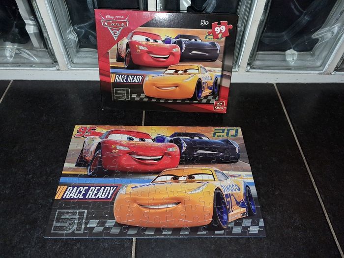 Puzzle disney cars 99 pièces
