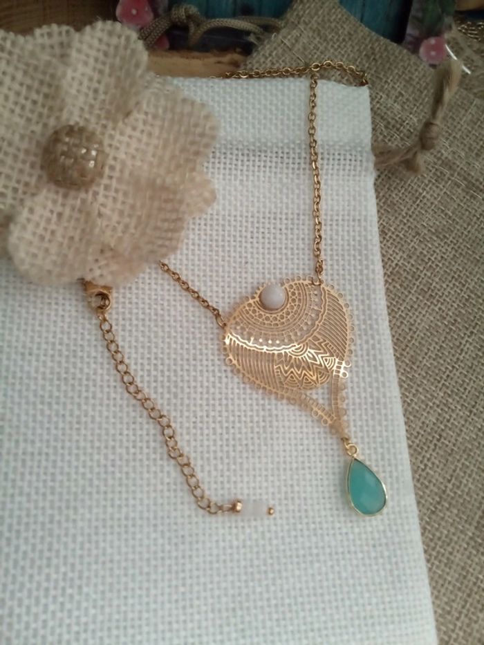 Collier pierres naturelles