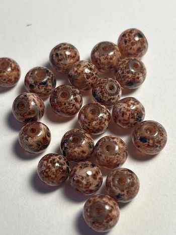 A21 lot de 20 perles léopards marrons verre 8mm