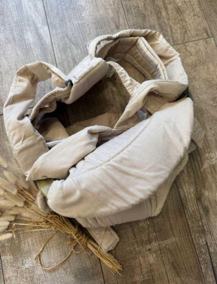 Porte bébé 3,5kg à 12kg Freestyle Classic beige  Tomy - photo numéro 3