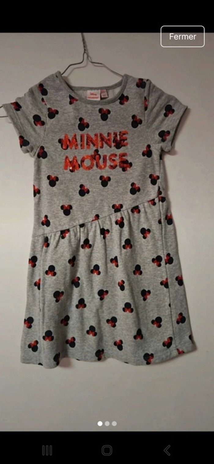 Robe Disney minnie 6 ans