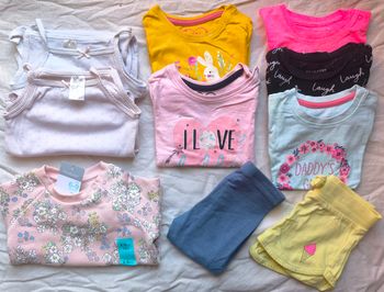 Lot de vêtements 6,9 mois 10 pièces