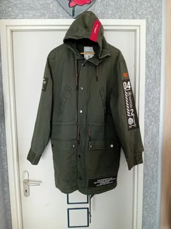 Parka Kaki taille L de chez Kaporal