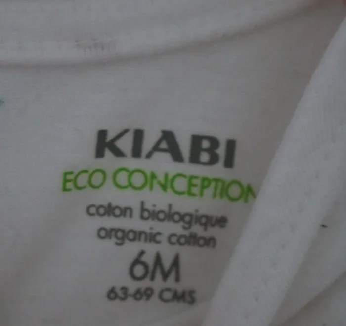 Ensemble haut Kiabi et pantalon/haut Gémo 6 mois - photo numéro 17