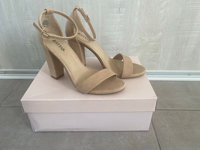 Chaussures à talons beige - photo numéro 5