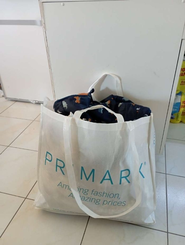 Linge garçons 12 et 18 mois - photo numéro 4