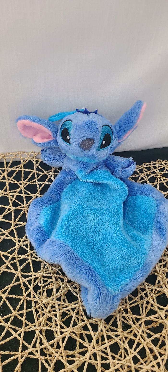 Disney Stitch doudou plat bleu turquoise - photo numéro 2