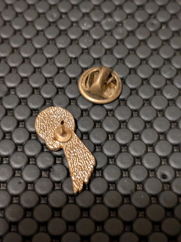 Pin's pétanque Carreau - photo numéro 2