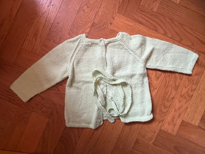 Brassière bébé naissance / 1mois vert anis avec bonnet - photo numéro 6