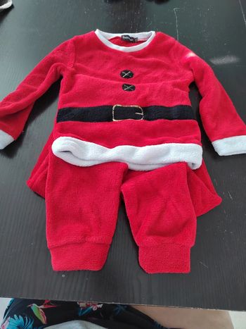 Habit de père Noël 2 pièces 4 ans