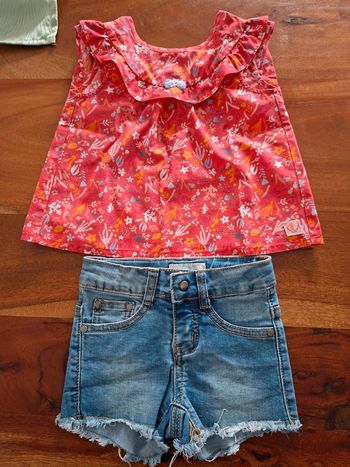 Ensemble blouse et short 2 ans